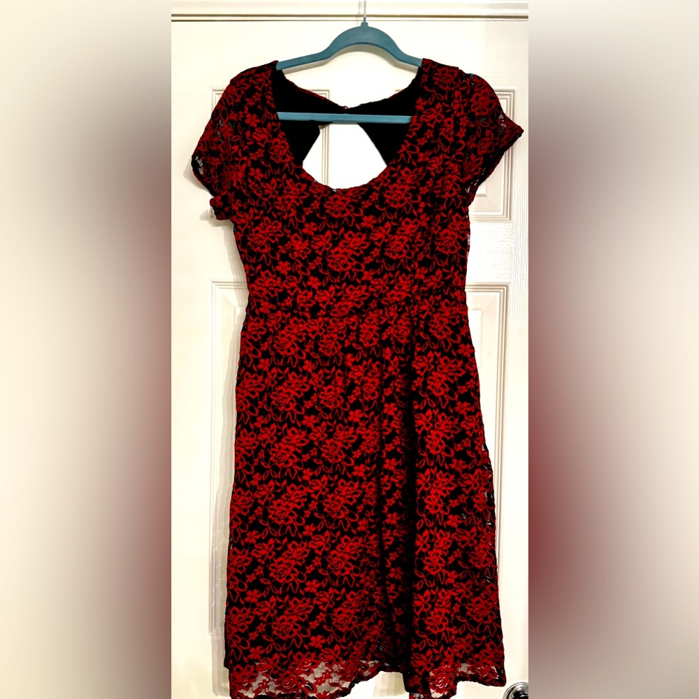 Torrid Stretch Red and Black Lace Dress size 1